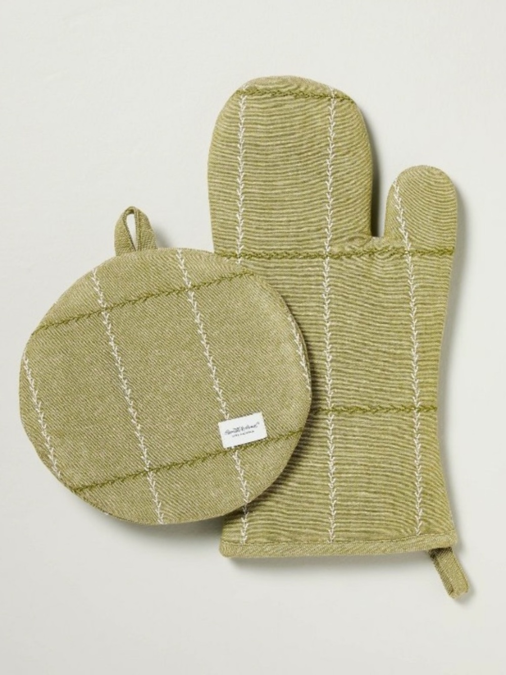 Hearth & Hand Magnolia 2pc Faux-Stitched Grid Oven Mitt Set Green